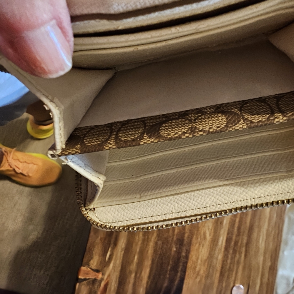 Coach Small Zip Wallet - Picture 8 of 12